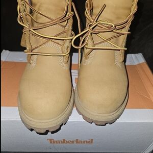 Timberland Tan Lace-Up Boots